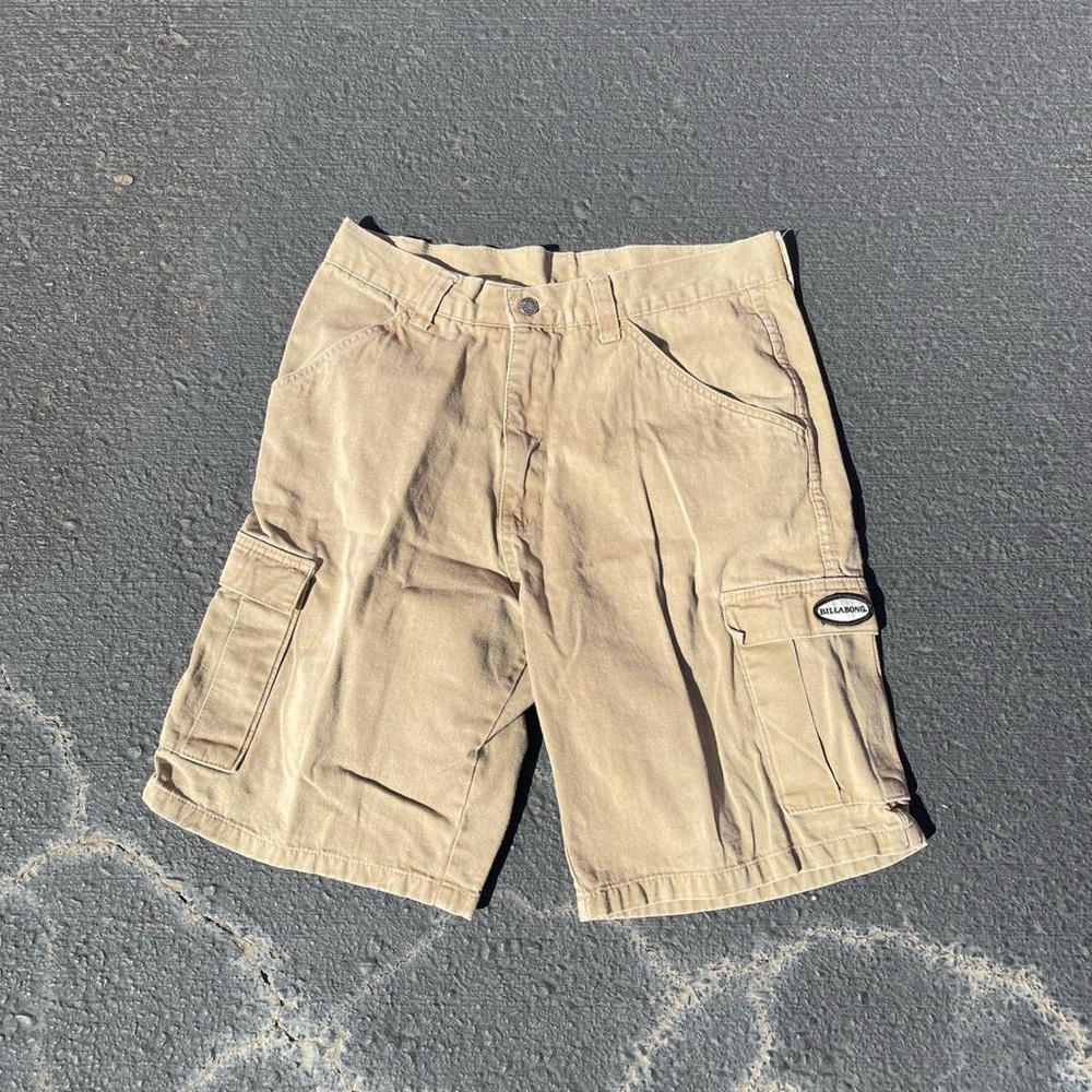 Billabong 2000s skater cargo shorts